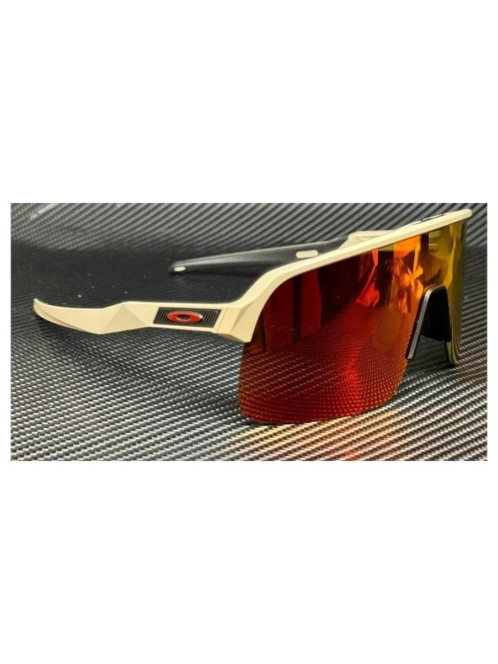New Oakley Men Matte Sand Sunglasses 65-20-138